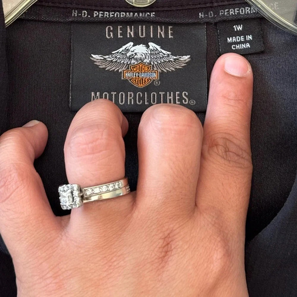 Harley Davidson Performance Fast Dry Vented Classic Shirt - Picture 2 of 8